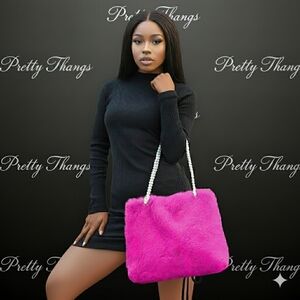 PINK FAUX FUR PEARL SHOULDER BAG